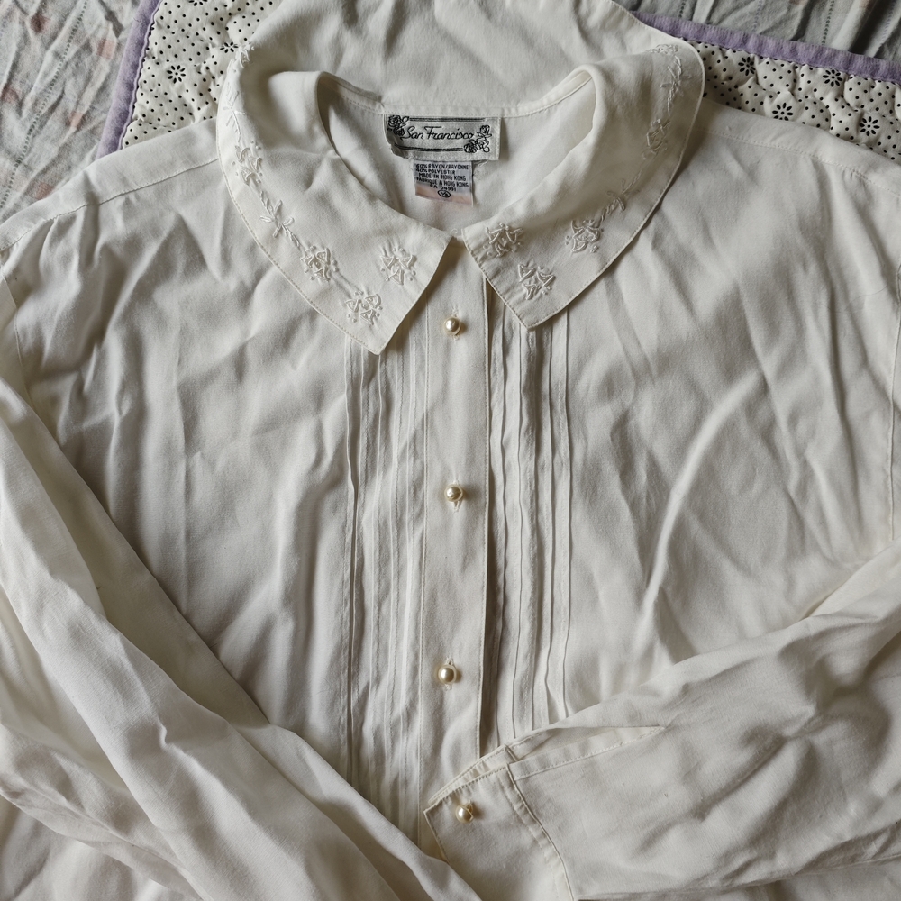 Vintage San Francisco White Blouse with Embroidered Collar